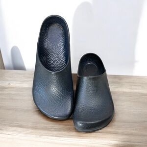 Birkenstock Navy Blue Vintage‎ SZ 5.5 W hard clog mules